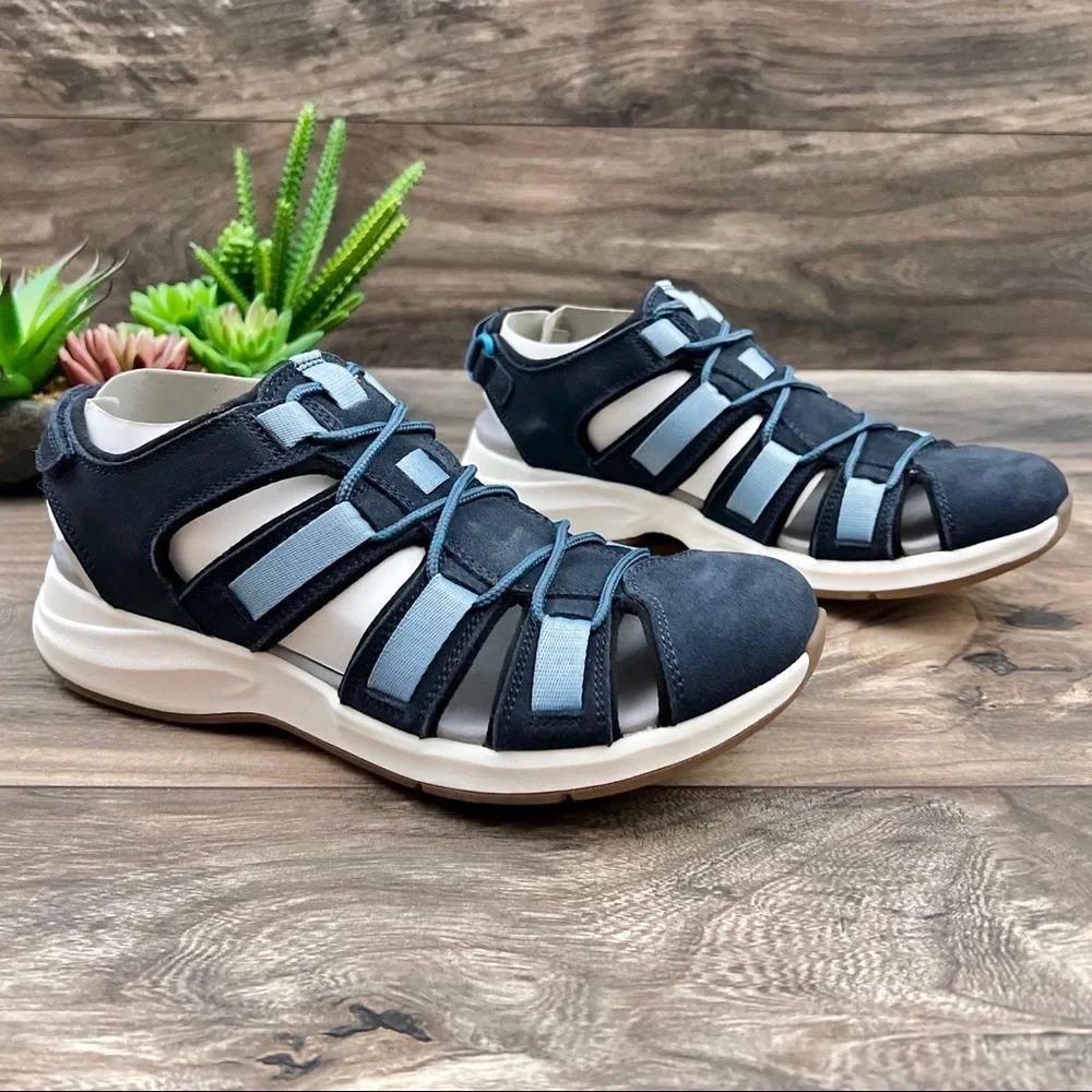 NIB Clarks Solan Sail Fisherman Sandal Navy Combi Suede